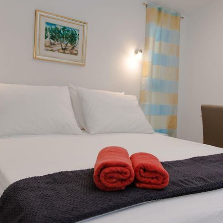 Beachfront Apartments Don Kaštela المظهر الخارجي الصورة