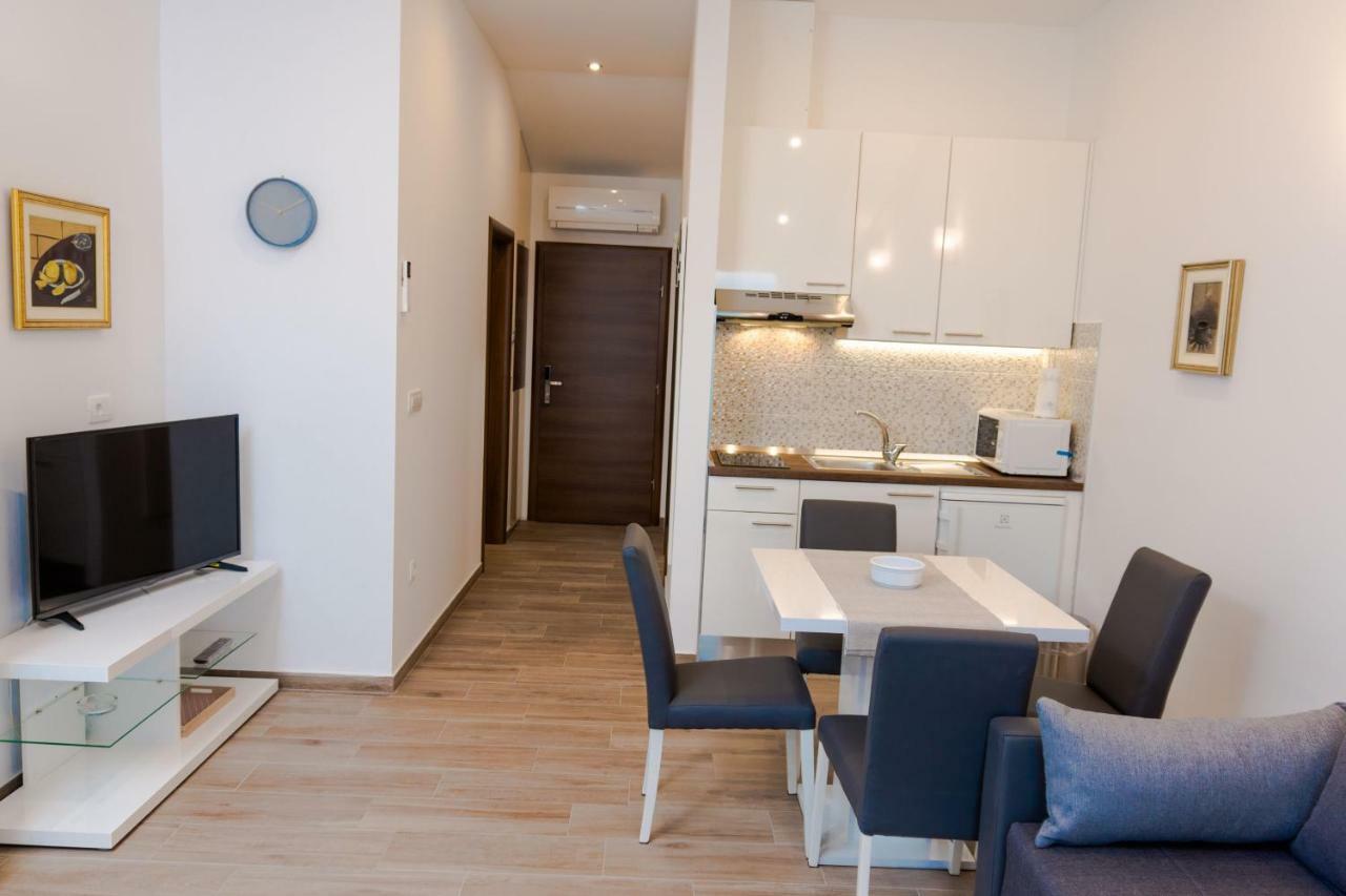 Beachfront Apartments Don Kaštela المظهر الخارجي الصورة