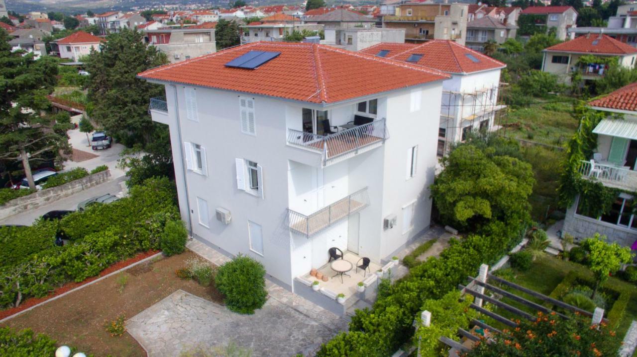 Beachfront Apartments Don Kaštela المظهر الخارجي الصورة