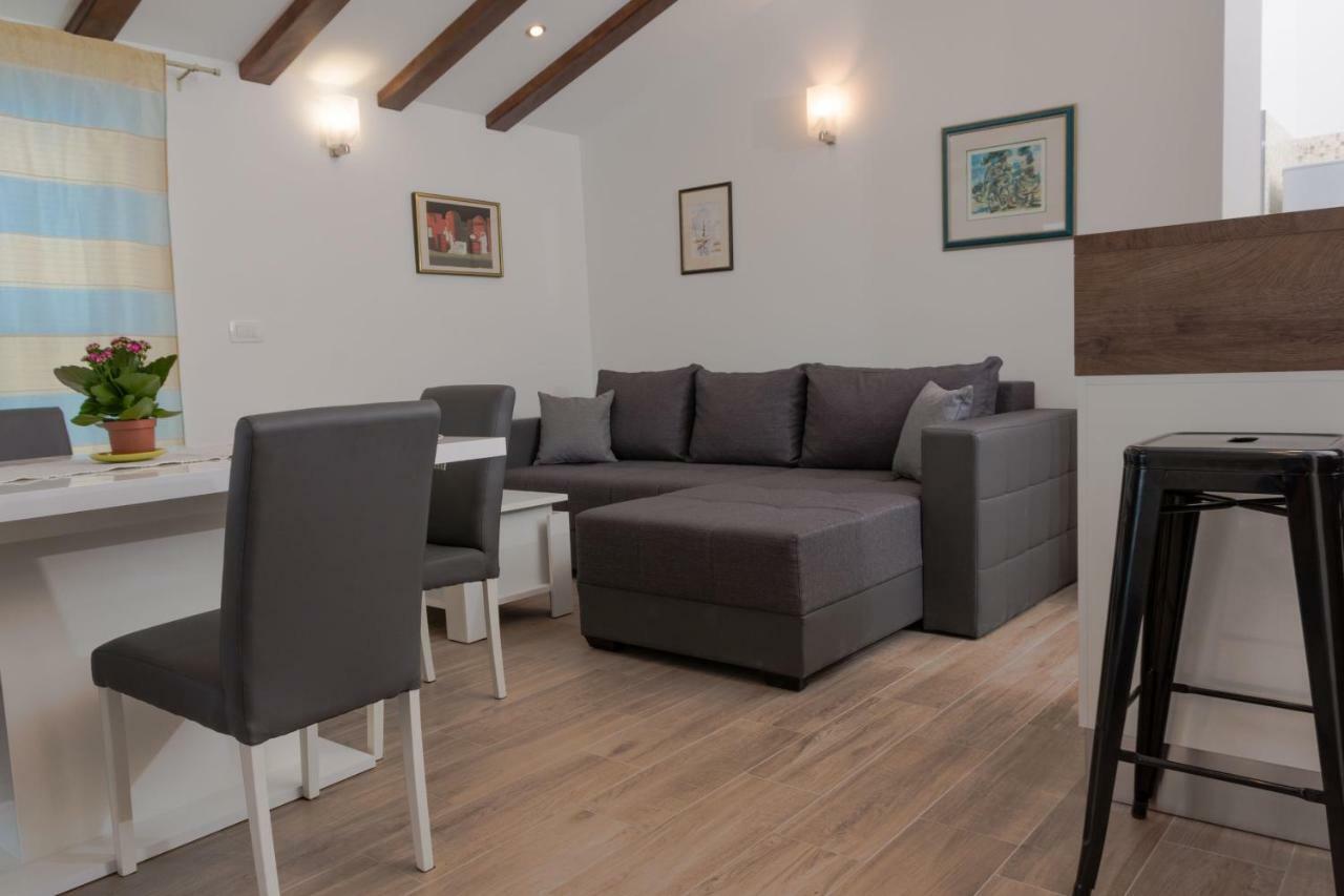 Beachfront Apartments Don Kaštela المظهر الخارجي الصورة
