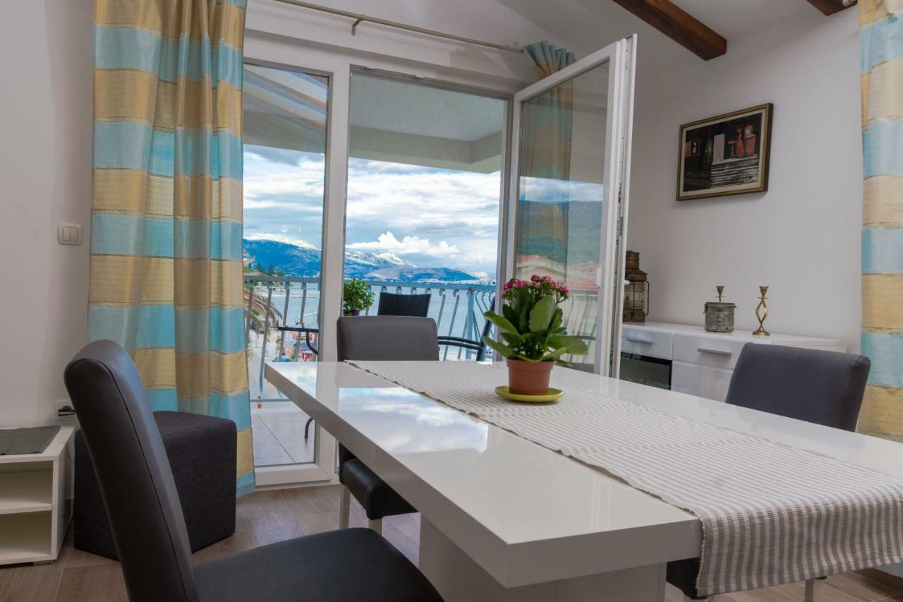 Beachfront Apartments Don Kaštela المظهر الخارجي الصورة